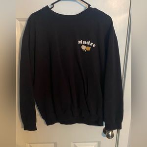 Her little wolves: Madre Crewneck